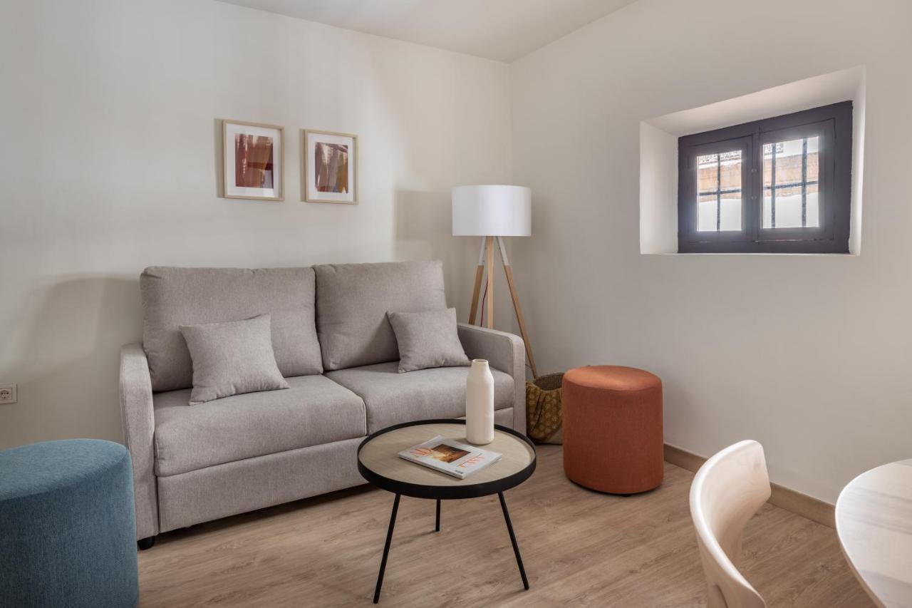 Apartamentos Libere Malaga La Merced Kültér fotó