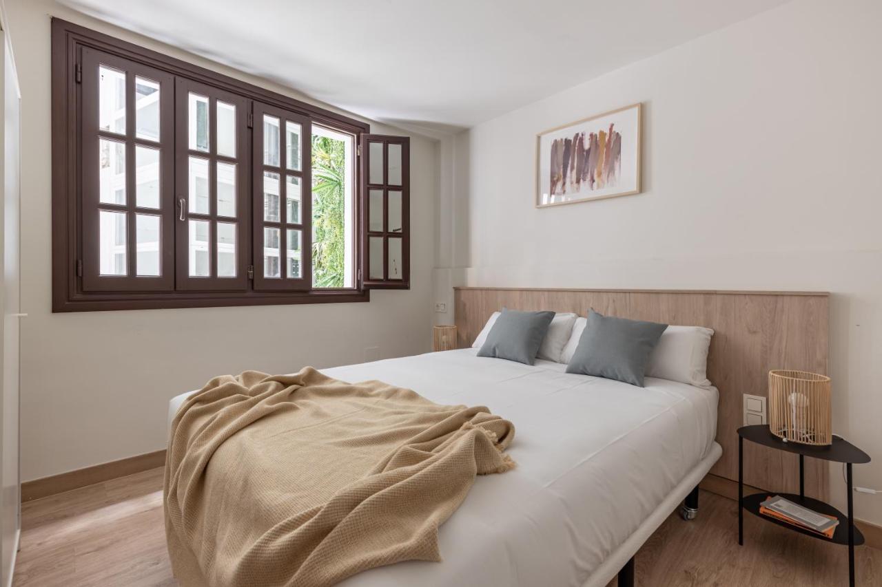 Apartamentos Libere Malaga La Merced Kültér fotó